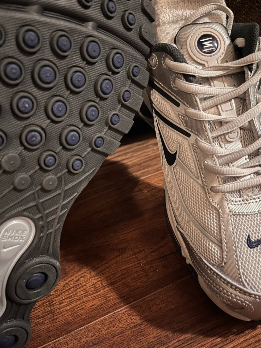 Nike Shox Ride 2 Metallic Silver Midnight Navy Men's 9.5 New, Never Worn.